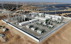 鑄就標(biāo)桿 | 國內(nèi)單體最大光伏基地項目，見證新風(fēng)光SVG硬核實力